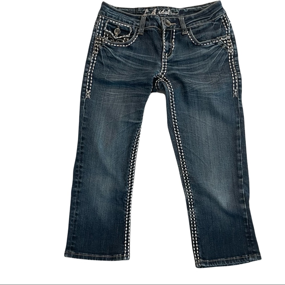 L.A. IDOL Blue Stretchy Denim Jean Capris with Contrasting Stitching Size 5